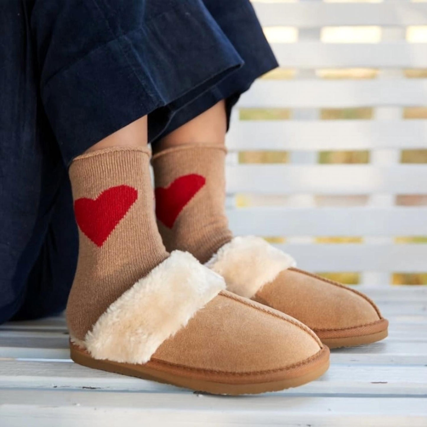 Minnetonka - Women's Chesney Wide Slipper