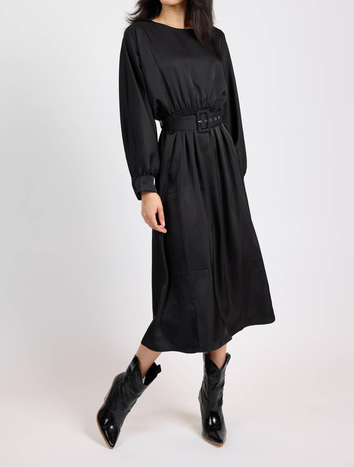 Sadie & Sage - Mood Boost Dolmain Sleeve Midi Dress