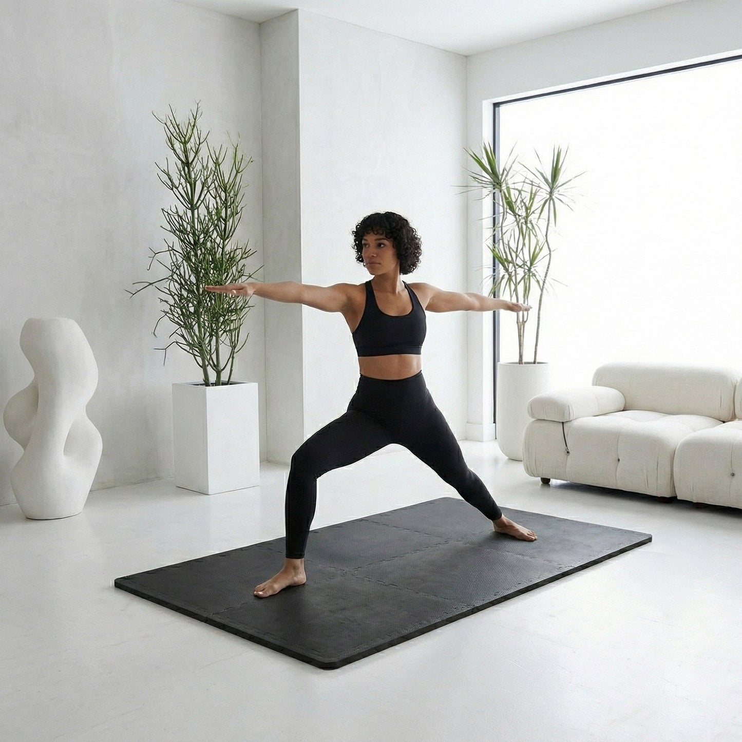 Tapete de exercícios de espuma EVA interligada de 24 pés quadrados da BalanceFrom Fitness, preto