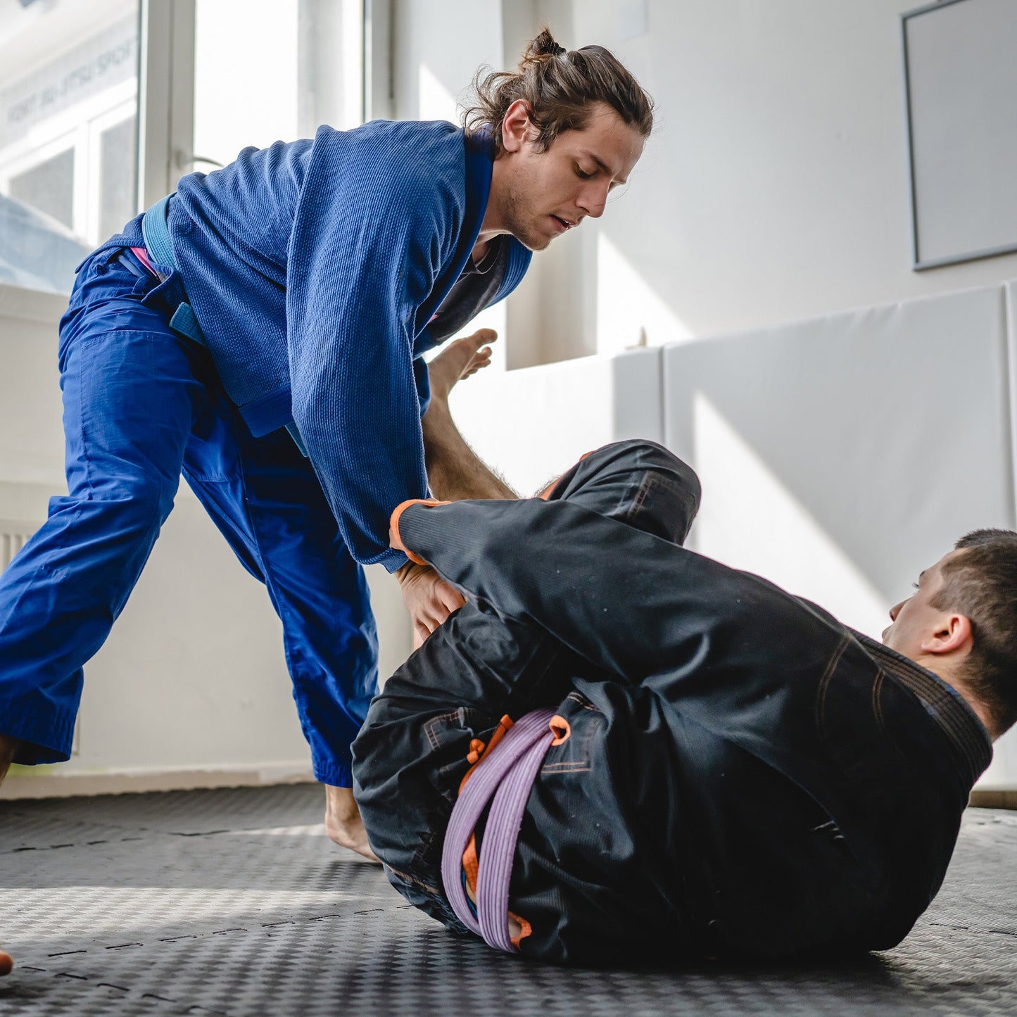 Tapete de exercícios de espuma EVA interligada de 72 pés quadrados da BalanceFrom Fitness, preto