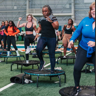 JumpSport 350 Pro Fitness Trampolim interno para exercícios cardiovasculares de 39 polegadas, azul-petróleo/preto