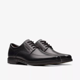 Clarks - Sapatos masculinos Un Kendric Way