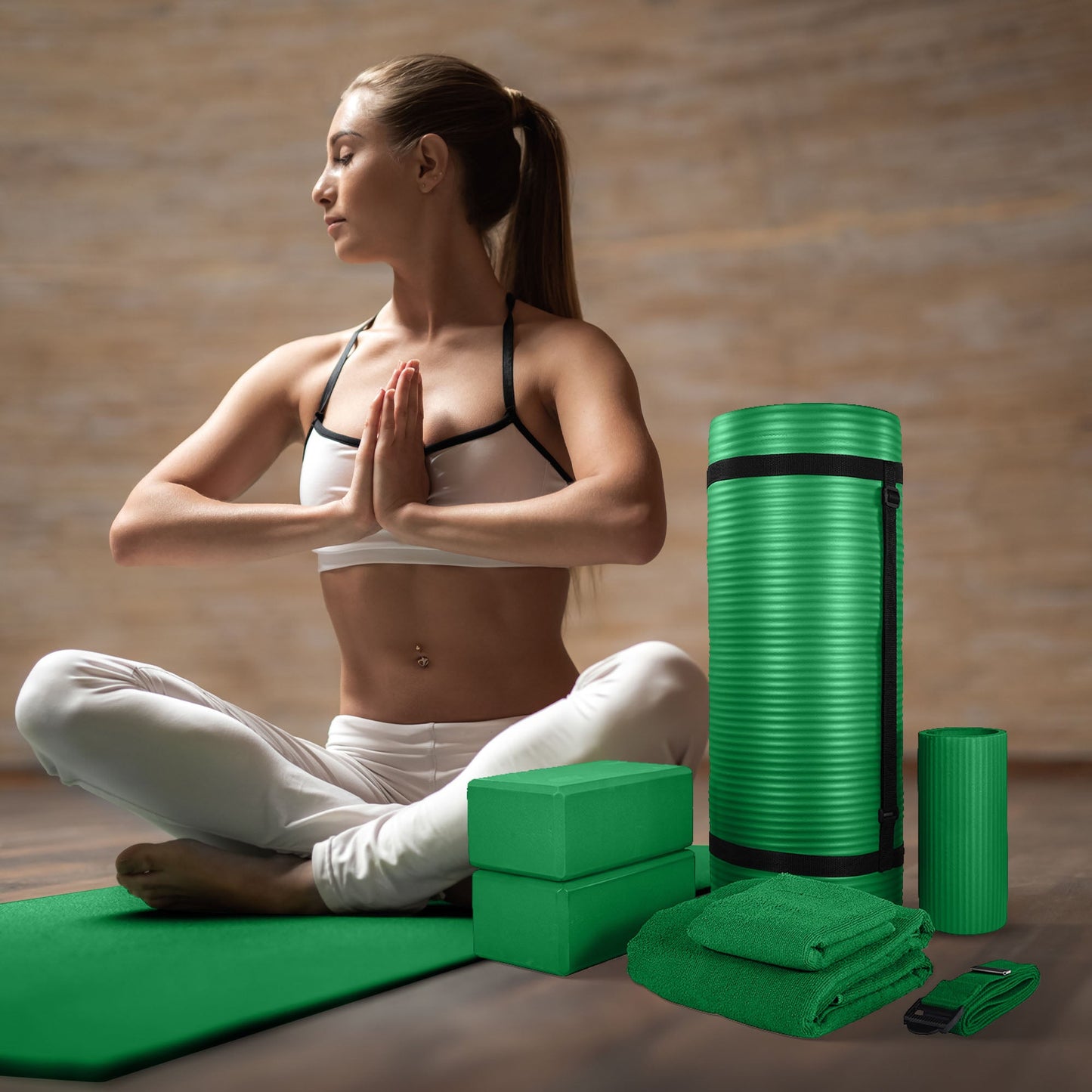 Conjunto de ioga BalanceFrom Fitness com 7 peças, tapete, faixa elástica e joelheira, verde