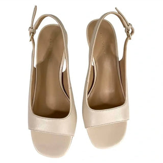 Ann Taylor - Sandálias femininas de couro com bico quadrado e tiras cruzadas