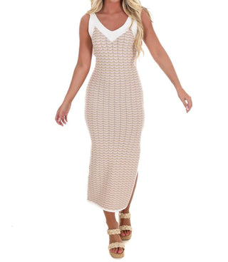 Mable - Vestido midi justo com decote em V e fenda frontal Chevron Wave Runner