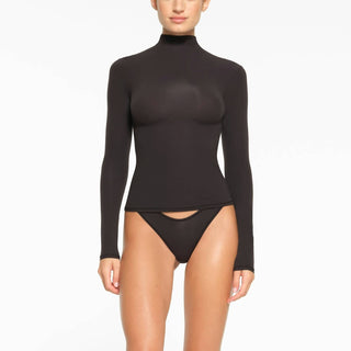 Skims - Blusa de gola alta e manga comprida para todos