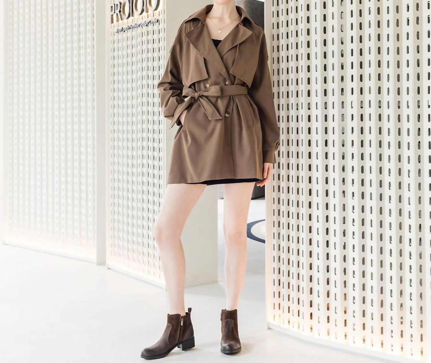 Bussola - Women's Adora Zipper Ankle Boots