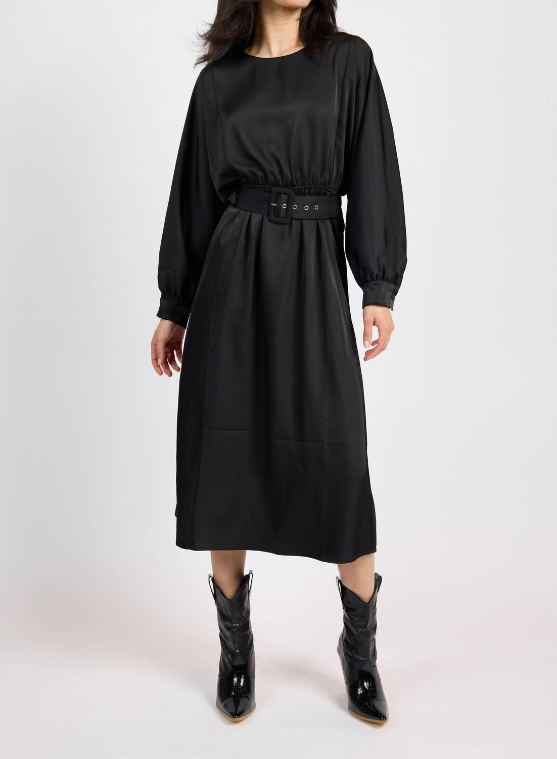 Sadie & Sage - Mood Boost Dolmain Sleeve Midi Dress