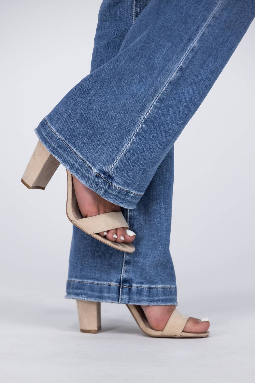 Risen - Misunderstood High-Rise Button Down Bootcut Denim Jeans