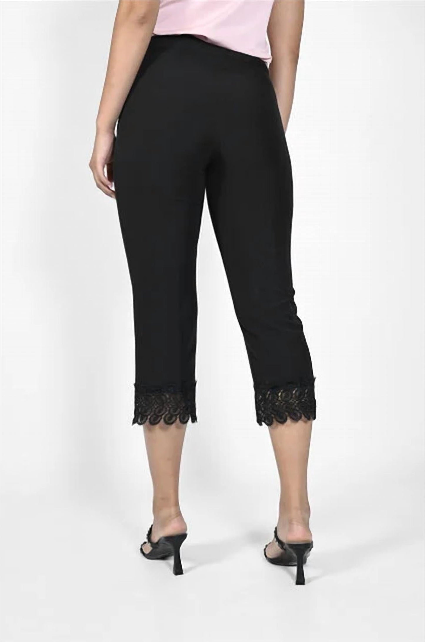 Frank Lyman - Lace Trim Woven Pant