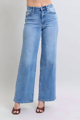 Judy Blue - Calça jeans larga tamanho grande com bolsos