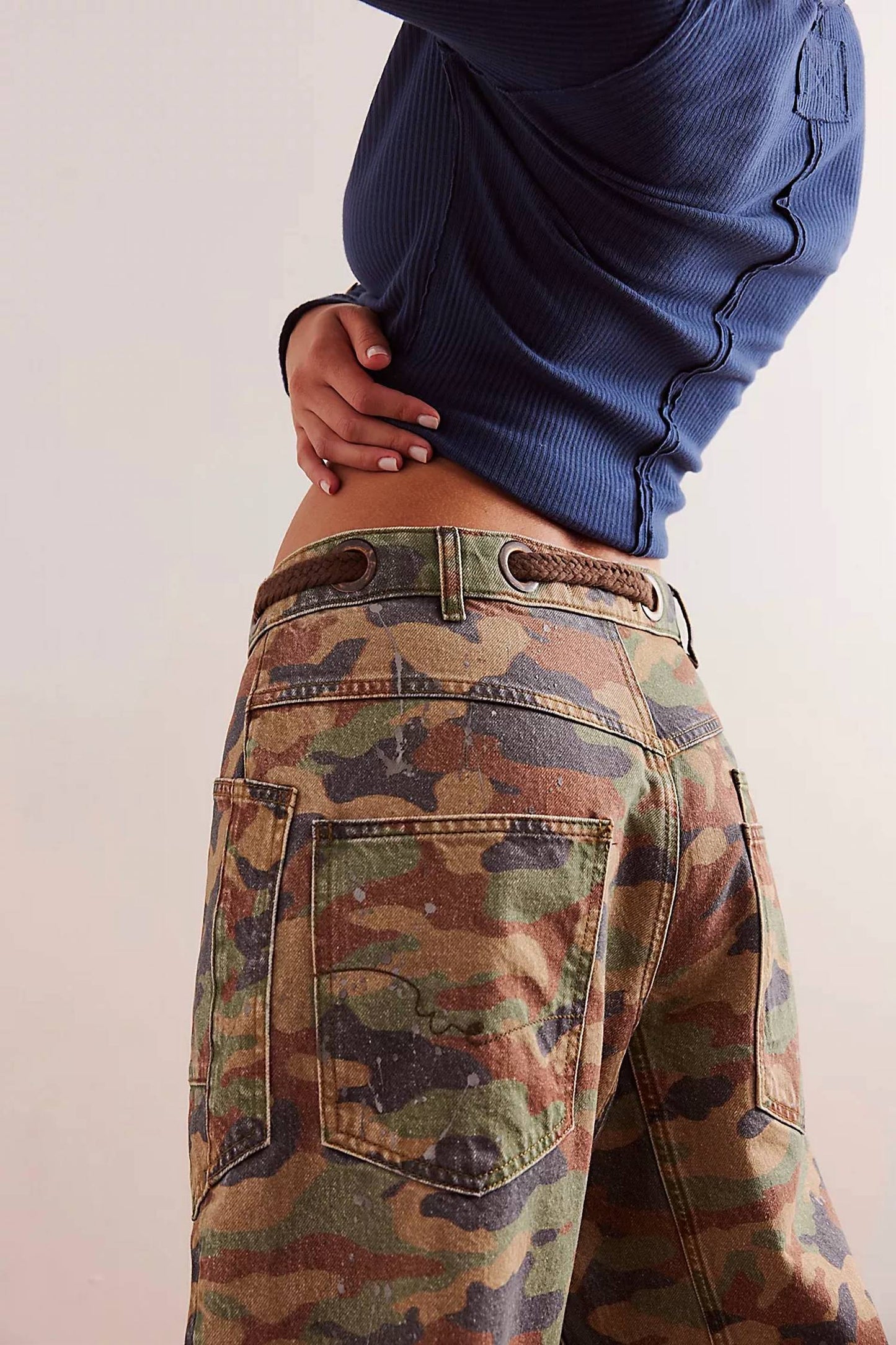 Free People - Moxie Printed Low-slung Barrel Jeans