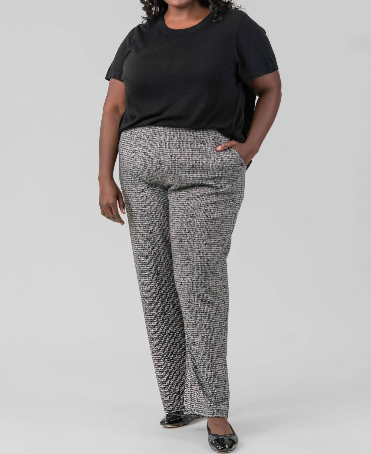 Nic + Zoe - Sweater Short Sleeve Top - Plus