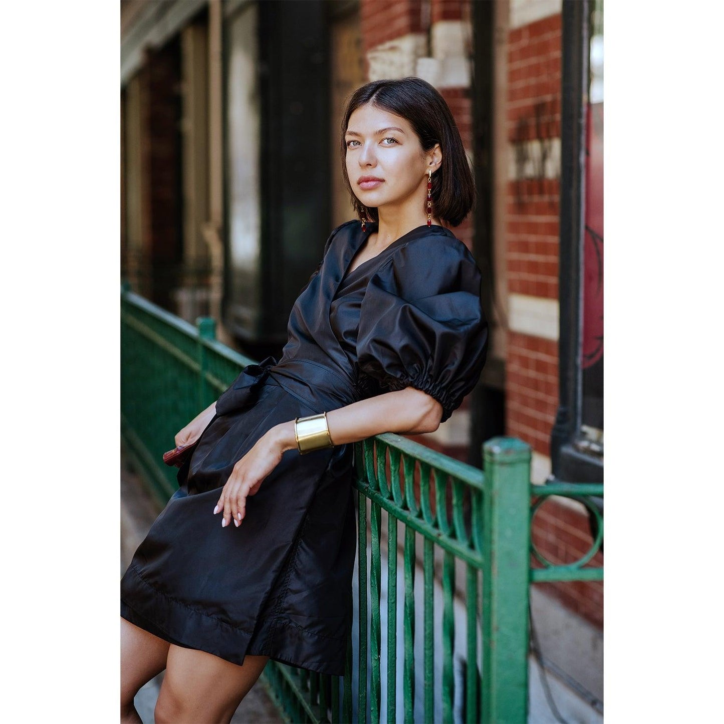 Vestido envelope preto Lusso – Vestido envelope feminino elegante