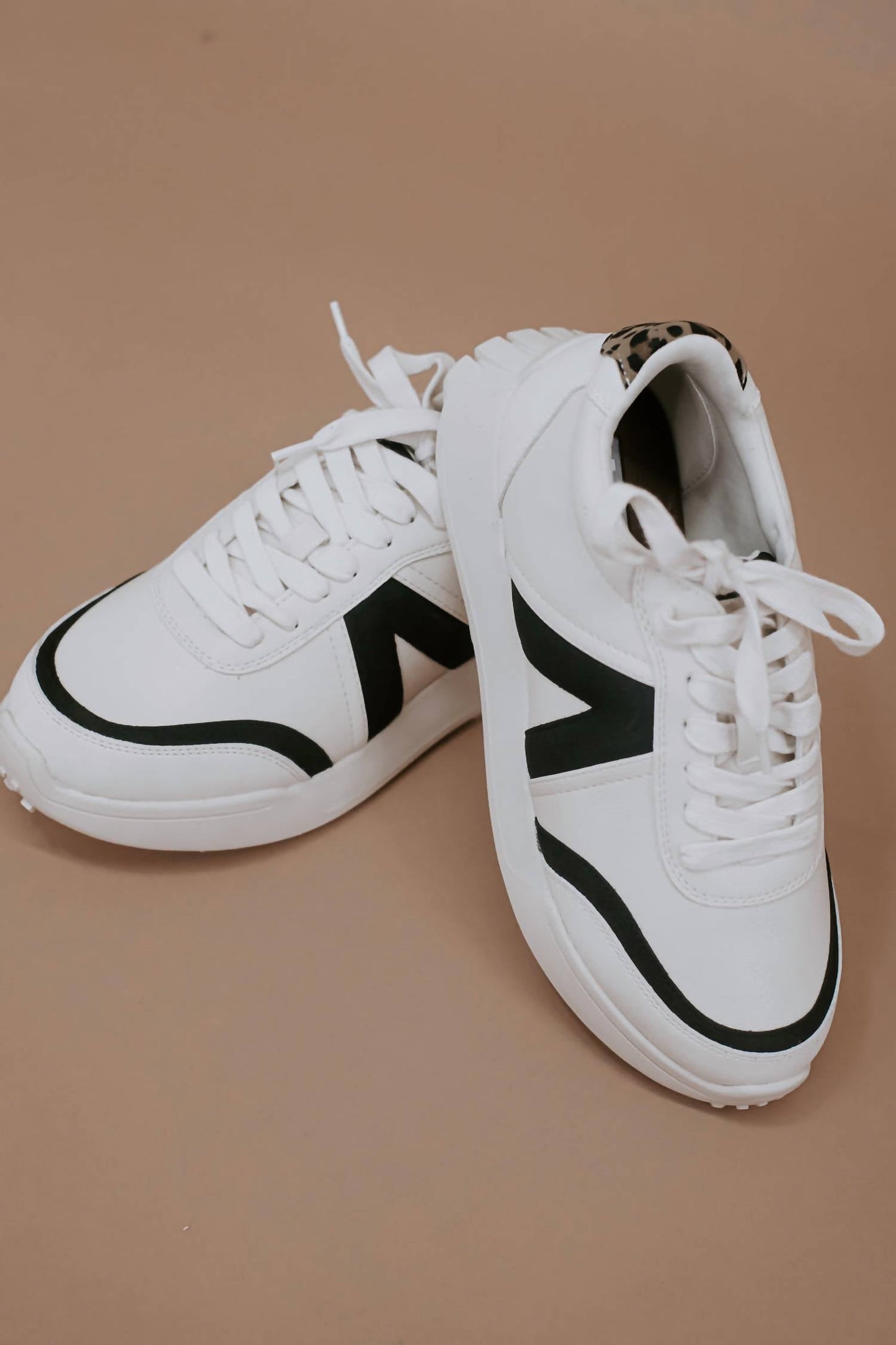 Everyday Chic Boutique - Women's Leopard Sneakers
