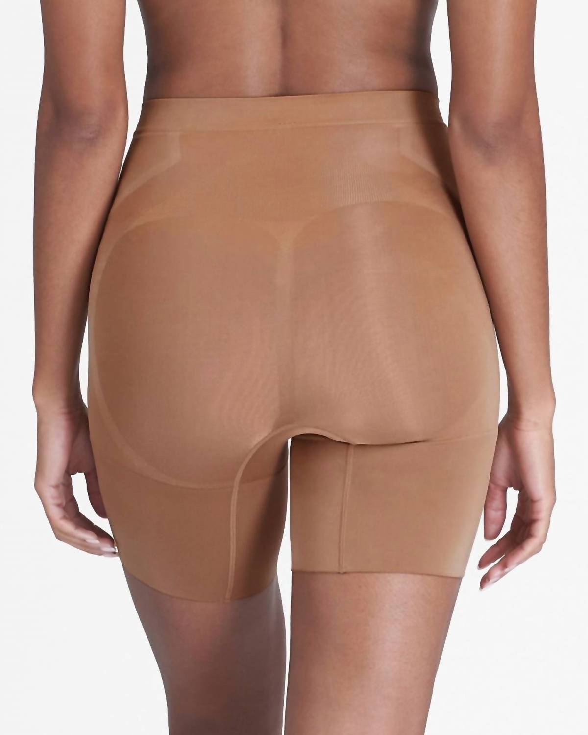 Spanx - Oncore Mid-thigh Short