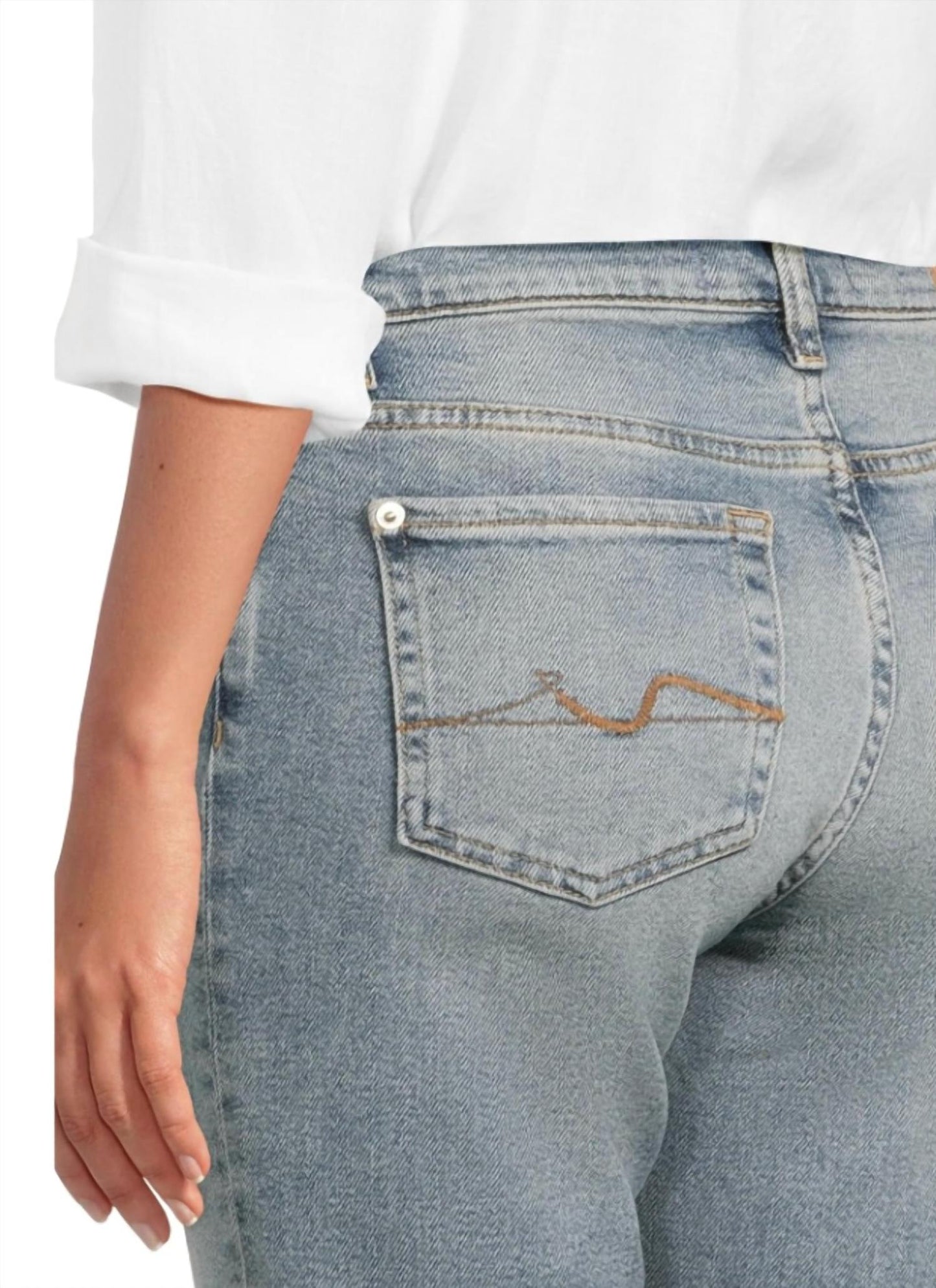 7 For All Mankind - Daisy Ankle Boot Jeans