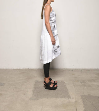 Simply Mila - Vestido Peplum de Linho