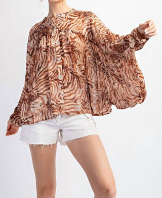 Eesome - Printed Dolman Sleeve Top