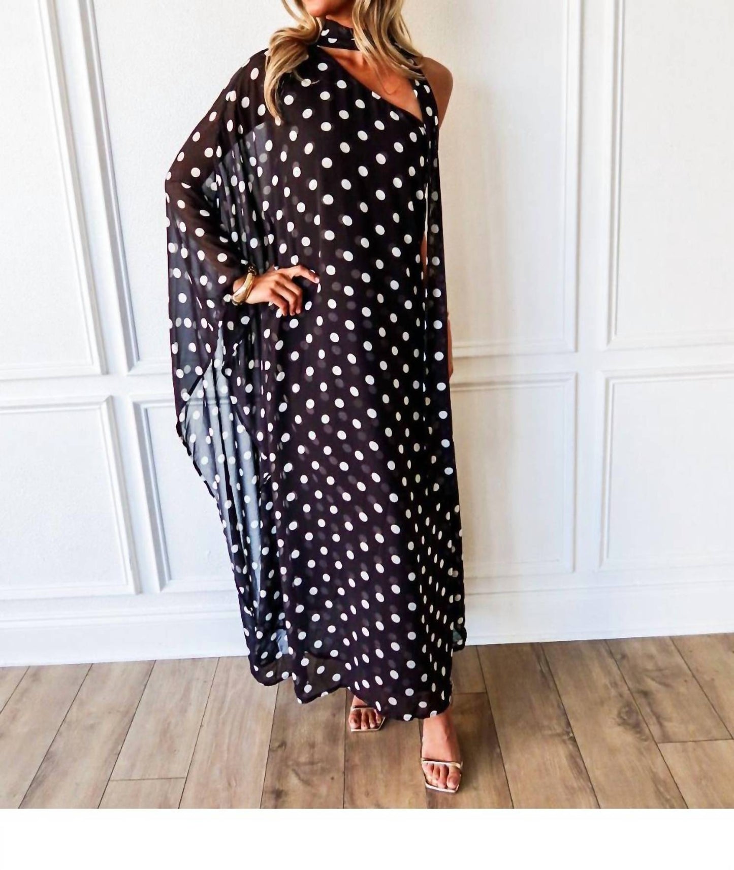 2.7 August Apparel - Spot Me Later Maxi Dress