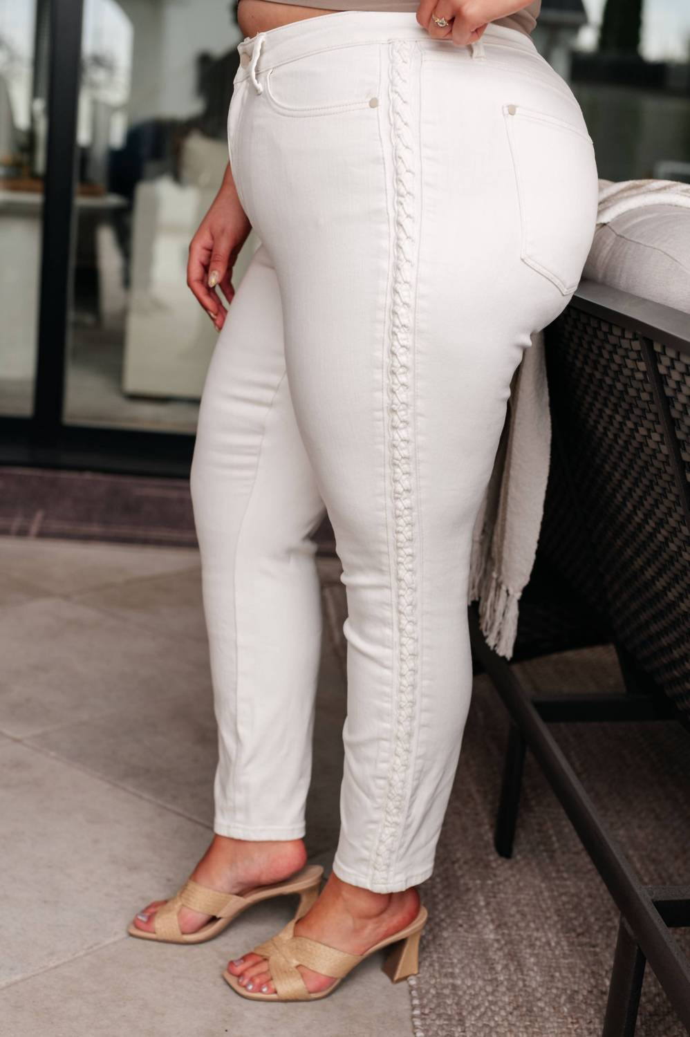 Judy Blue - Mid Rise Braided Side Seam Relaxed Jeans