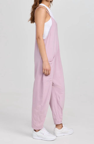 Pessoas Livres - Hot Shot Onsie
