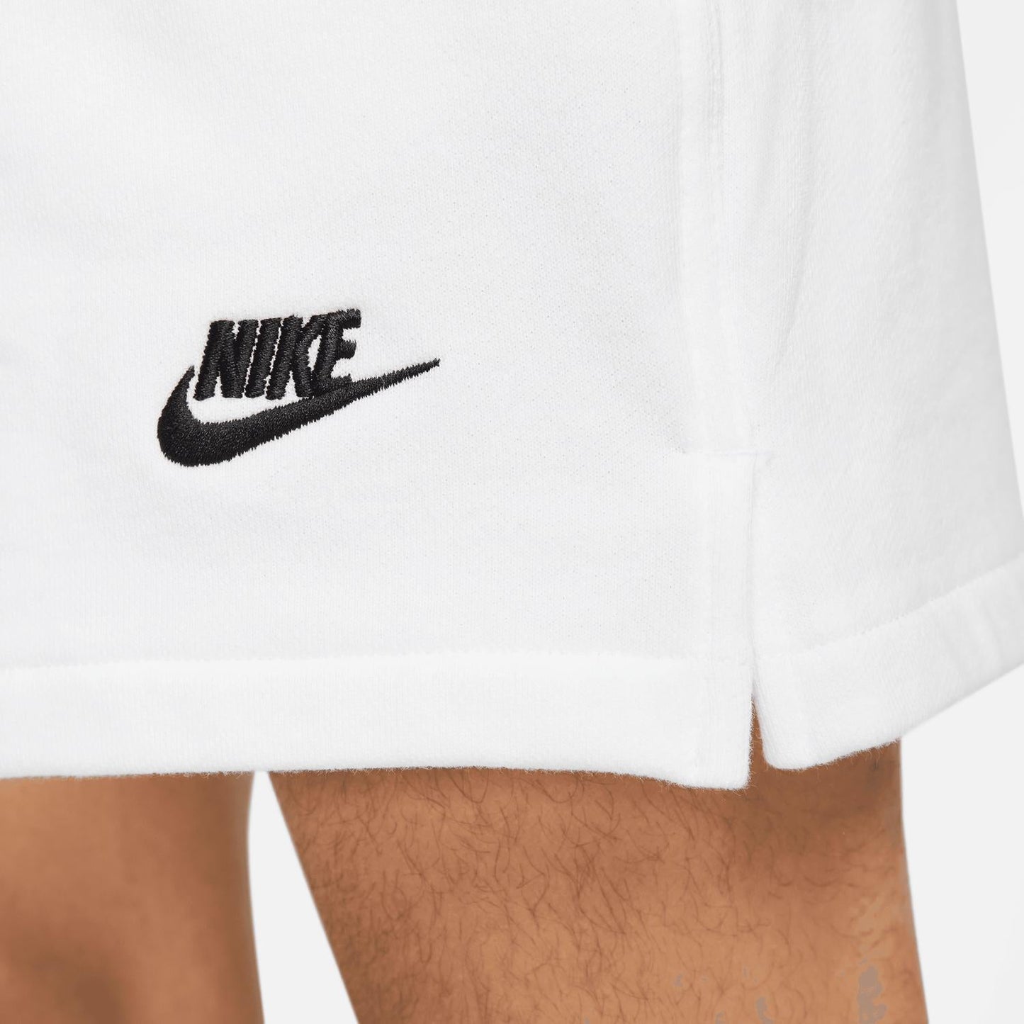 Nike - Men's Club Fleece Flow Shorts