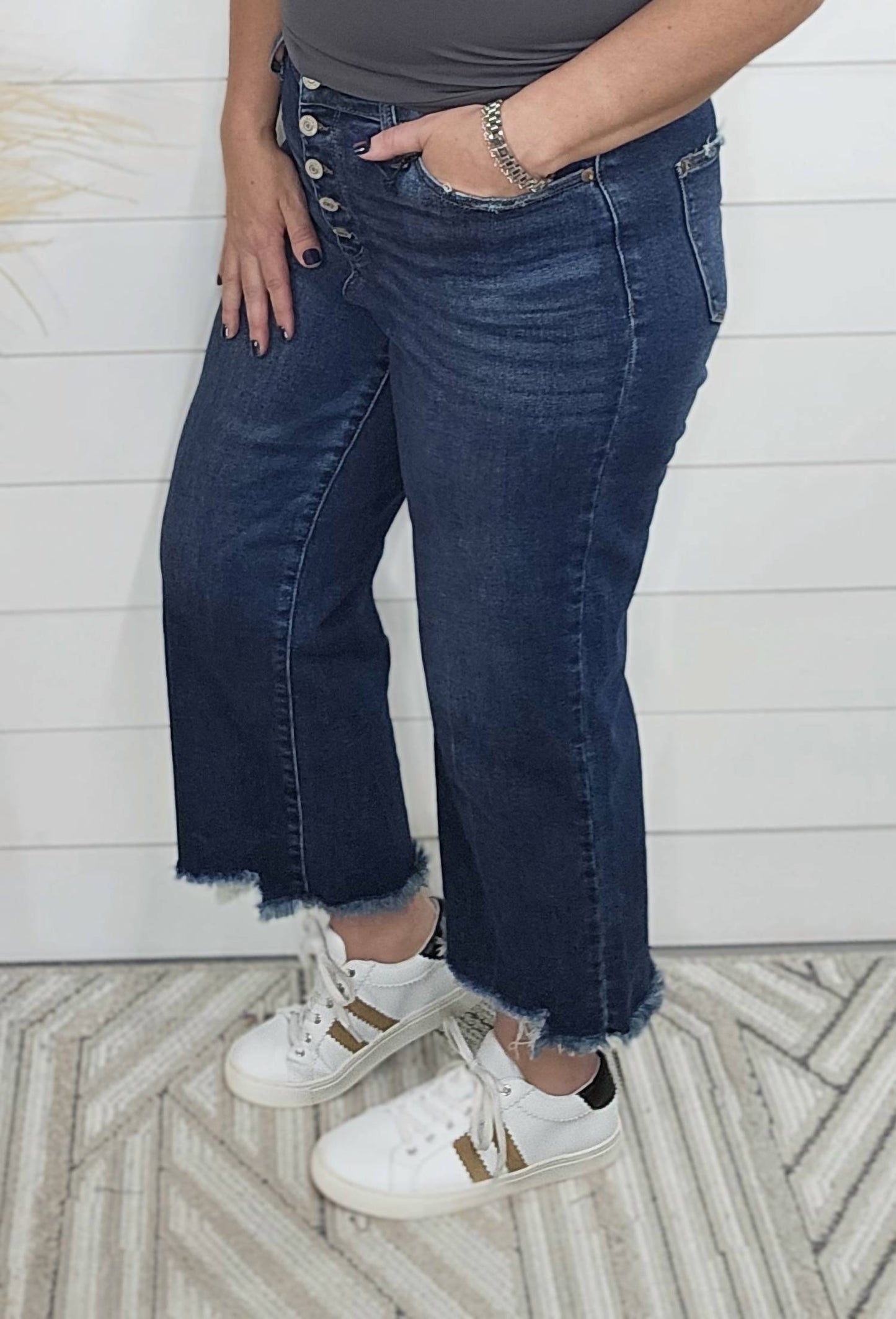 Judy Blue - Women's High Waist Button Fly Distressed Hem Crop Jeans