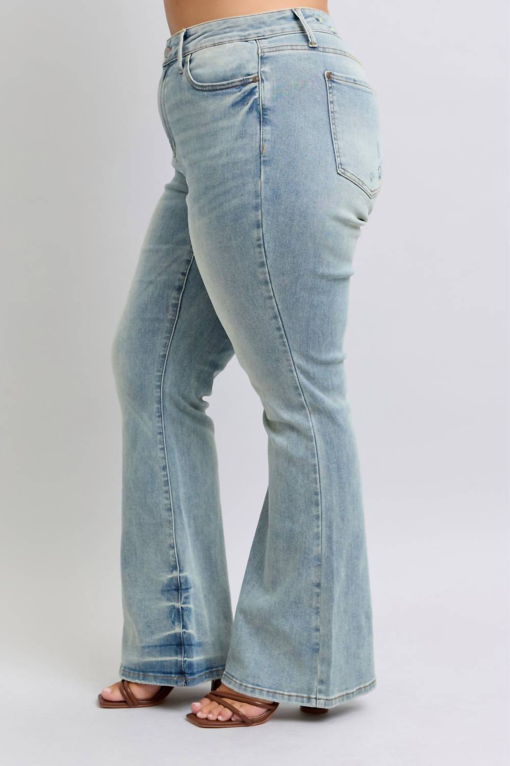 Judy Blue - Pin Tac Detail Flare Jeans
