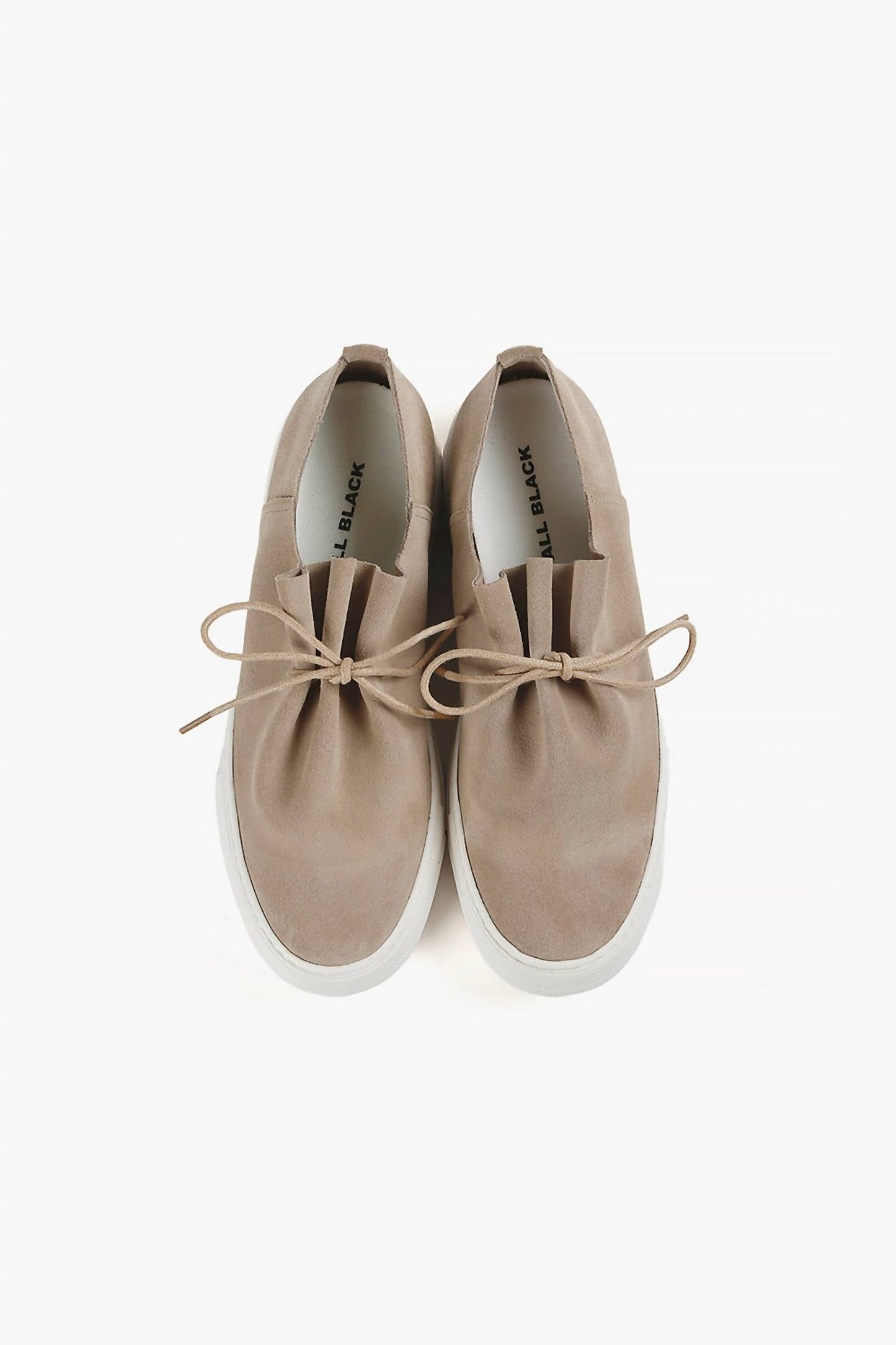 All Black - Women's Gathered Sneakers