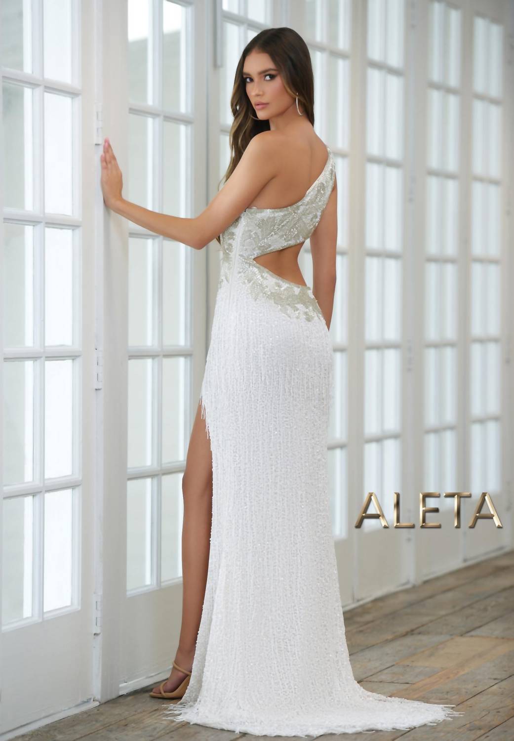 Aleta - Elegant Fitted One Shoulder Gown