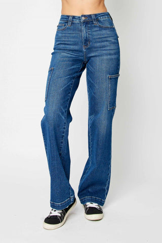 Judy Blue - Calça Jeans Cargo Bootcut de Cintura Alta