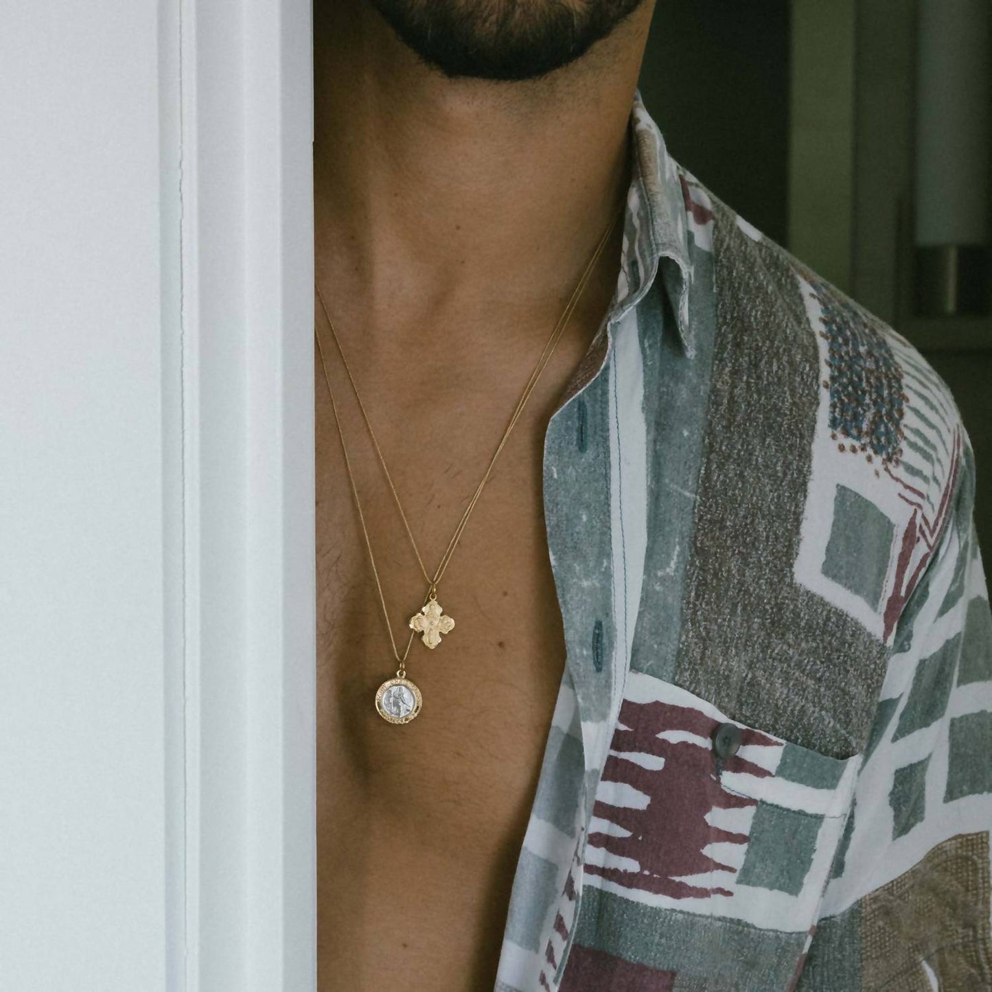 &Livy - Small 4 Way Cross Necklace