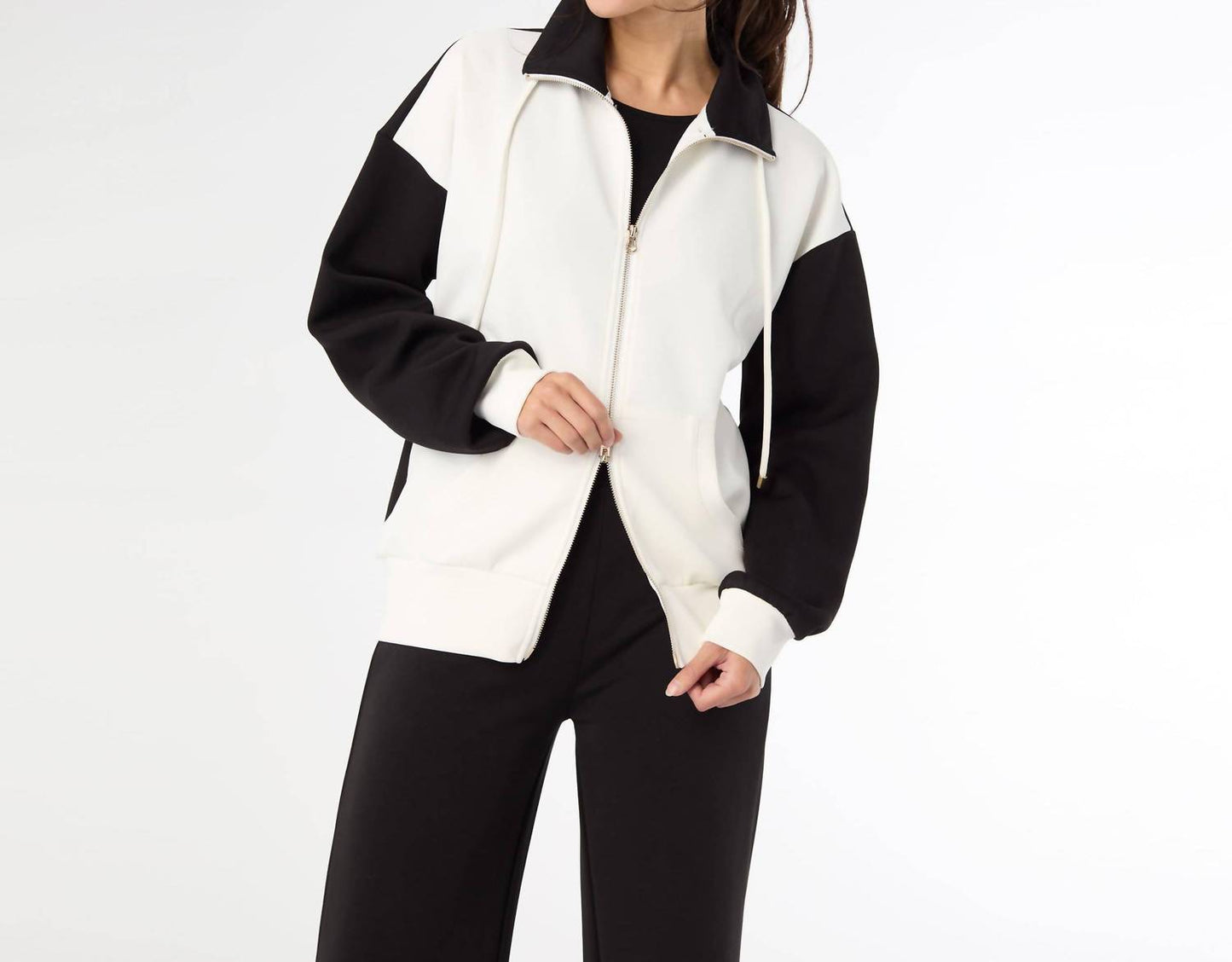 Coco + Carmen - Hilarie Two-Tone Zip Front Sweatshirt