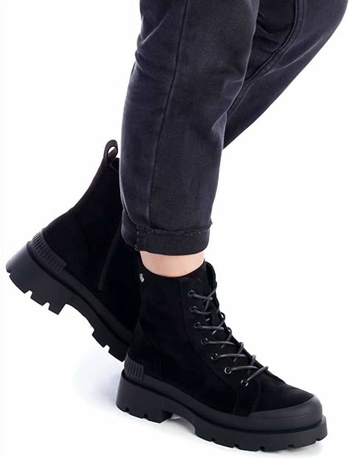 Xti - Women's Suede Lace-Up Booties
