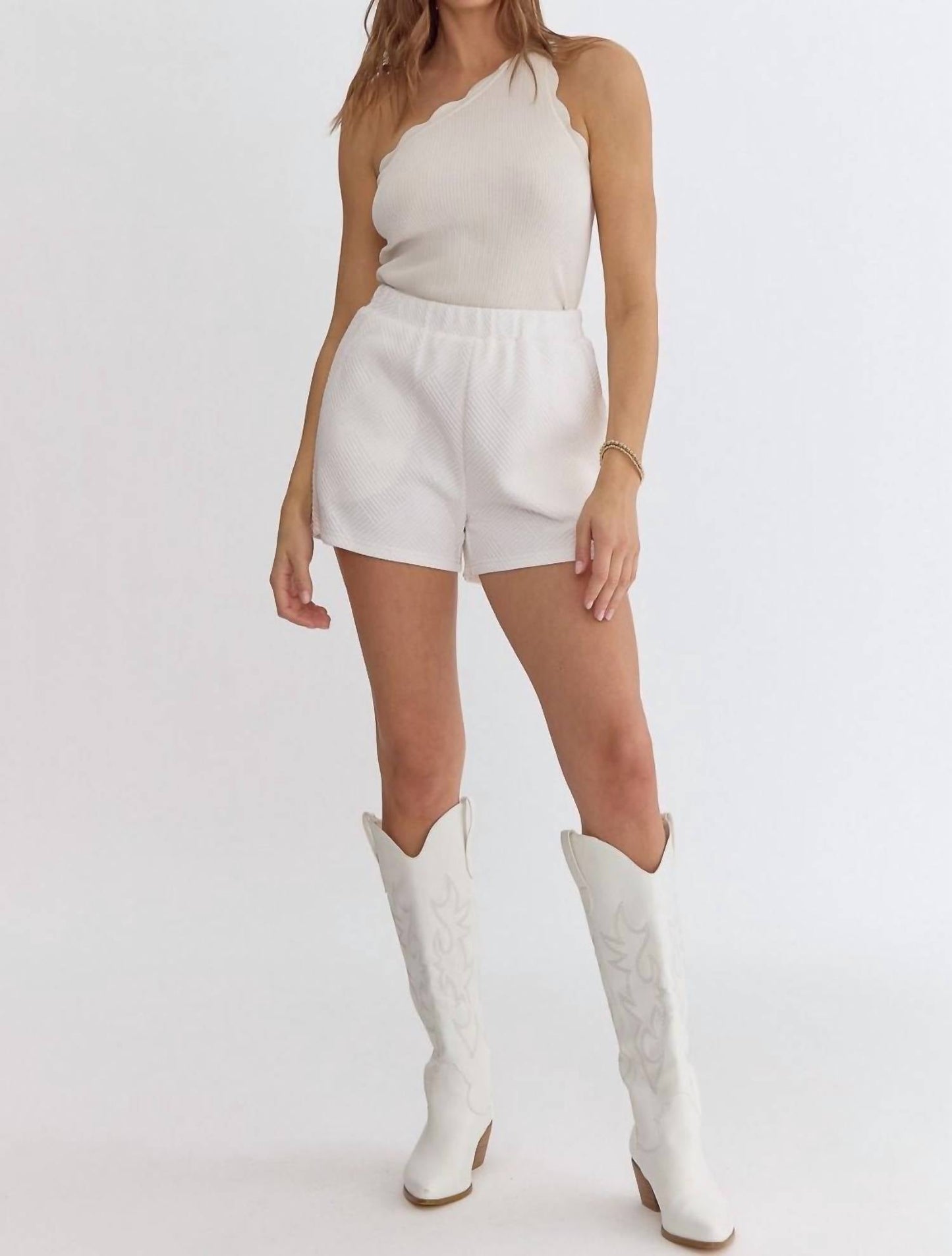 Entro - Textured Shorts