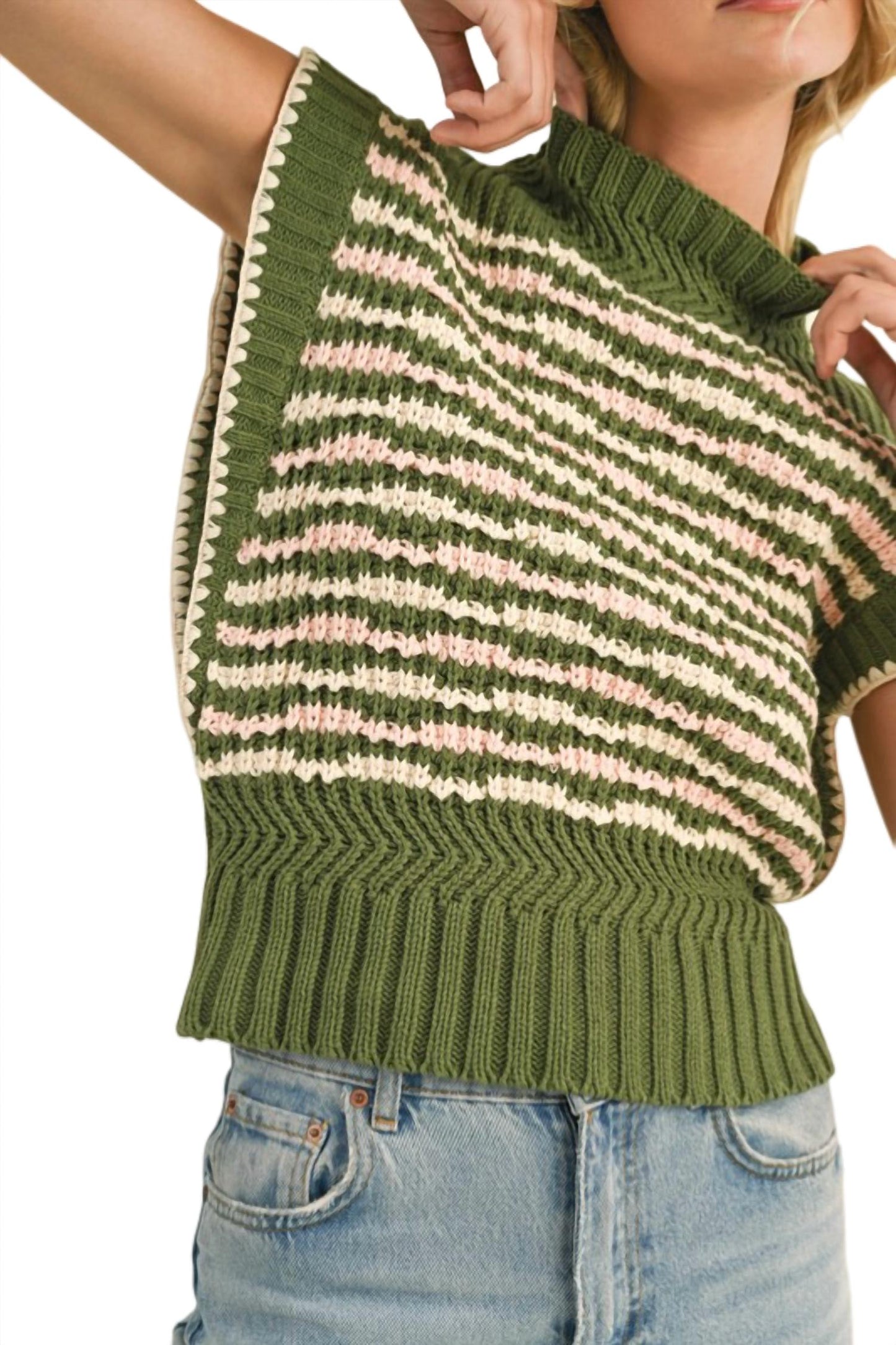 &Merci - Contrast Stitch Mock Neck Sweater Vest