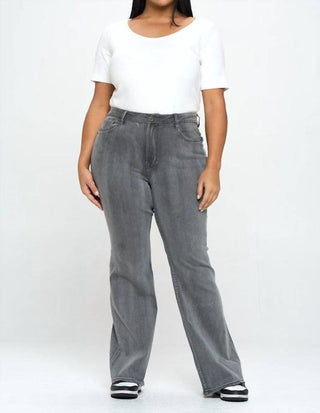 I&amp;M Jeans - Calça Jeans Flare Curvy de Cintura Alta