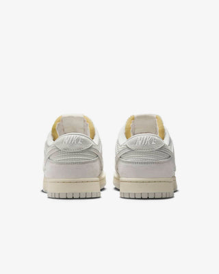 Nike - Men's Dunk Low Waffle Sneaker