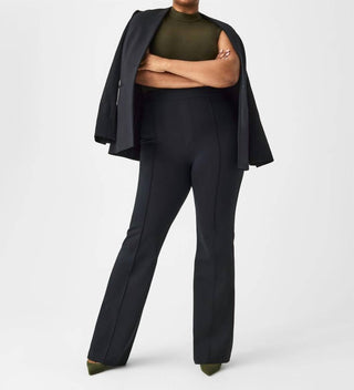 Spanx - Calça Flare de Cintura Alta Perfeita