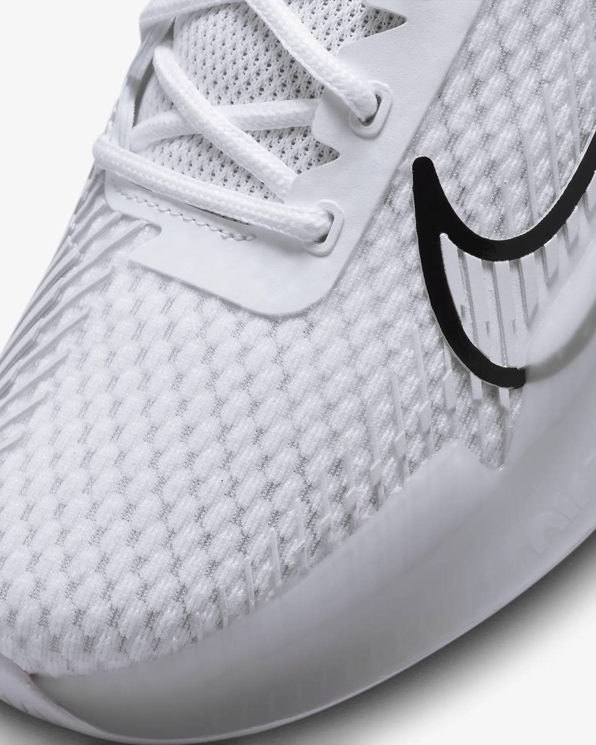 Nike - Women's Court Air Zoom Vapor 11 Sneaker
