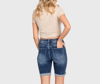 Petra153 - Bermuda de cintura alta com bainha dobrada