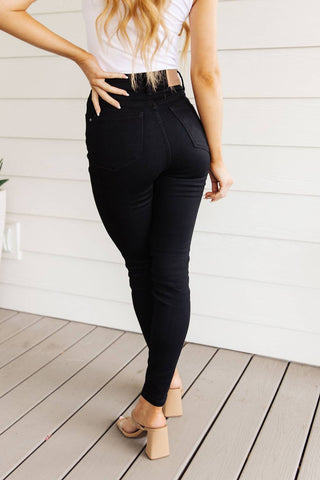 Judy Blue - High Rise Control Top Classic Skinny Jeans