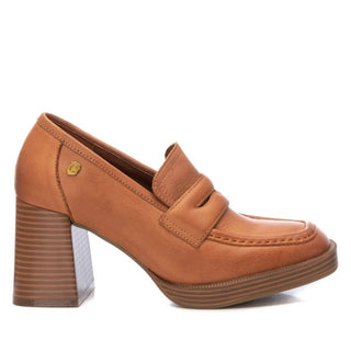 Xti - Mocassins de couro femininos com salto