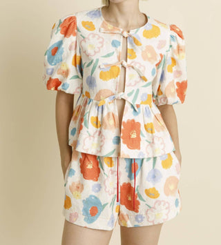 Aureum - Floral Top With Ties