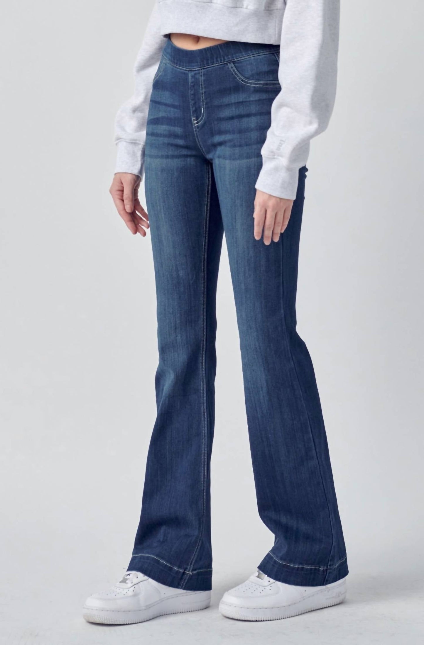 Cello - Mid Rise Pull On Flared Jeggings