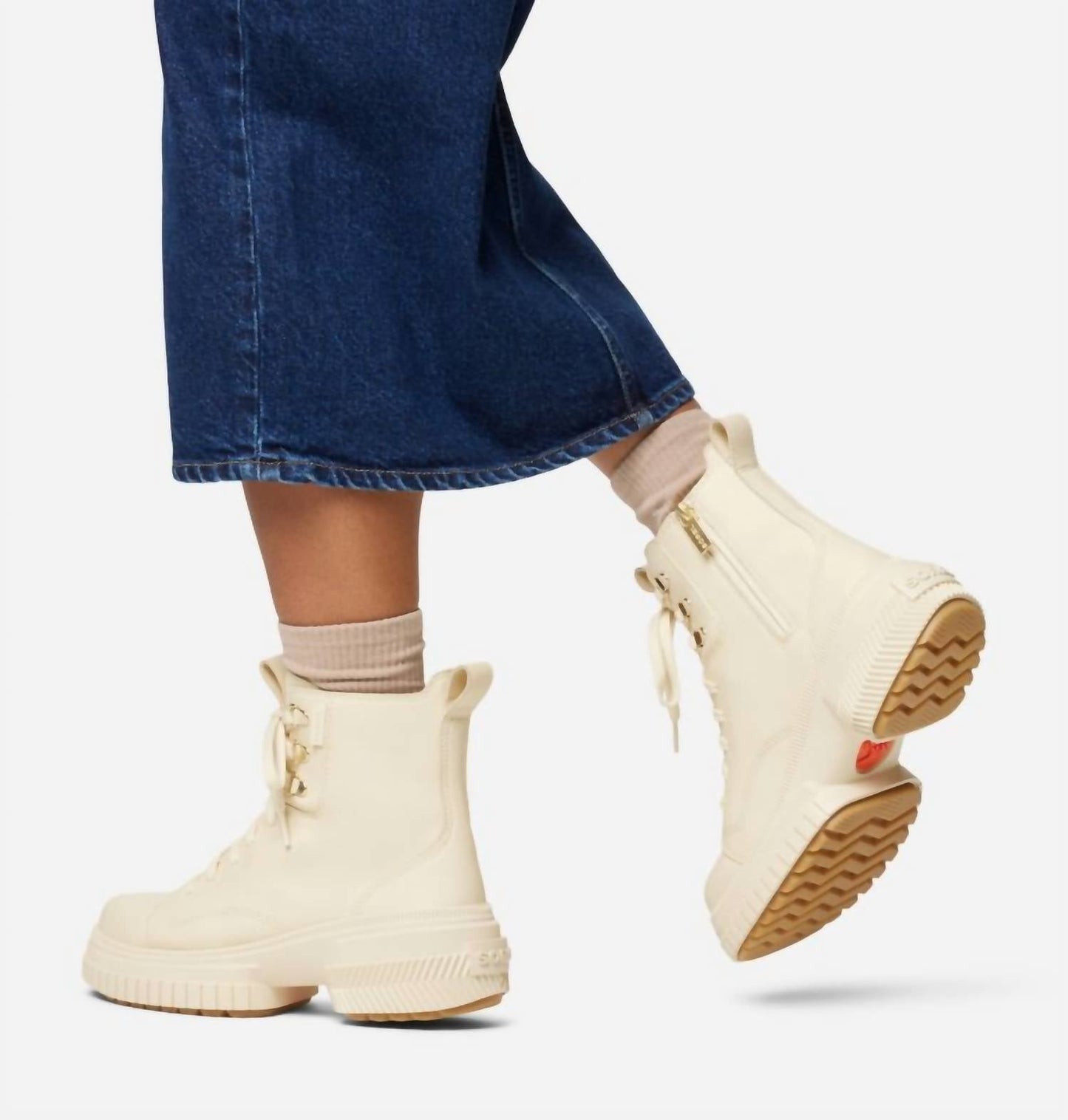 Sorel - Women's Ona Ave Waterproof Lace Boot