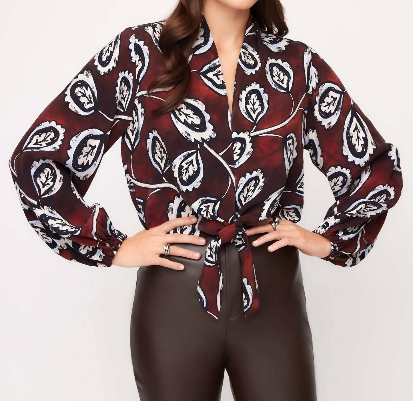 Fifteen Twenty - Scarlet Tie-front V-neck Top