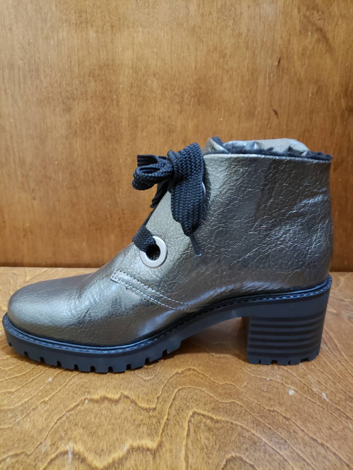 Bos. & Co. - Women Index Ankle Boots