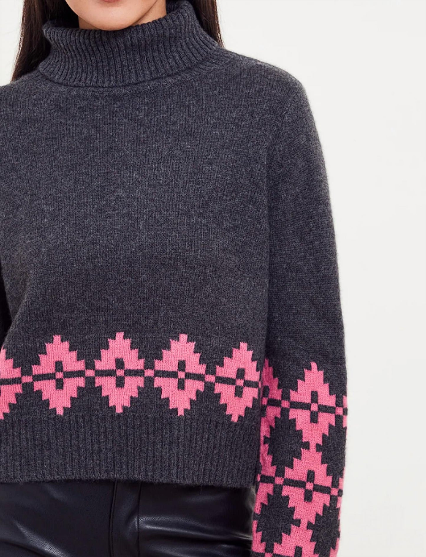 &Isla - Noah Geo Turtleneck Top